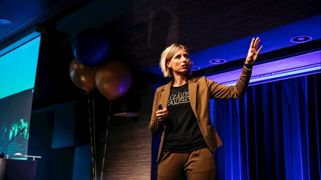 Carlijn Postma presenteert de methode op Pomp Forum, een congres over contentmarketing in Ljubljana