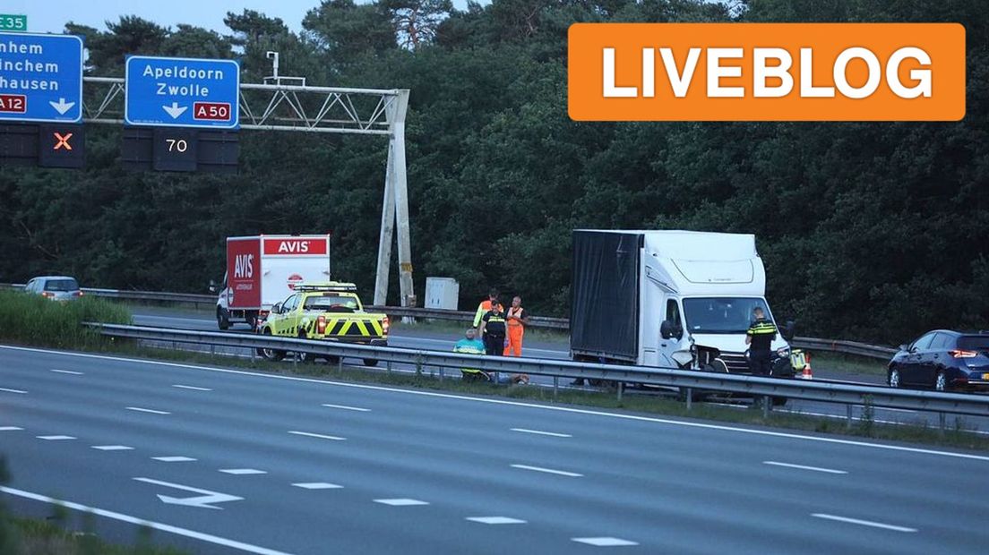 Een weginspecteur heeft een spookrijder tegengehouden op de A12