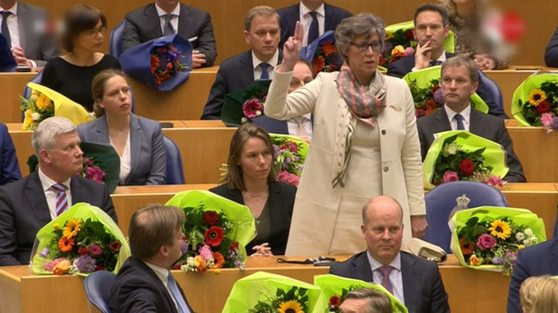 Zeeuwse Kamerleden leggen eed af (video)
