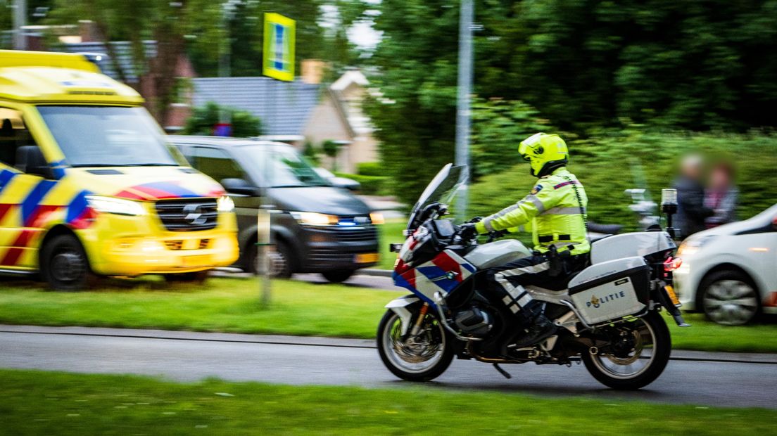 Politie is ter plaatse bij het scooterongeluk in Hoogezand