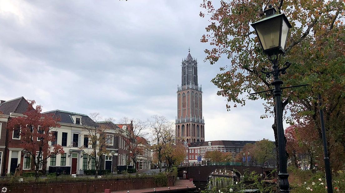 De Japanse Domtoren is iets minder hoog dan de echte in Utrecht.
