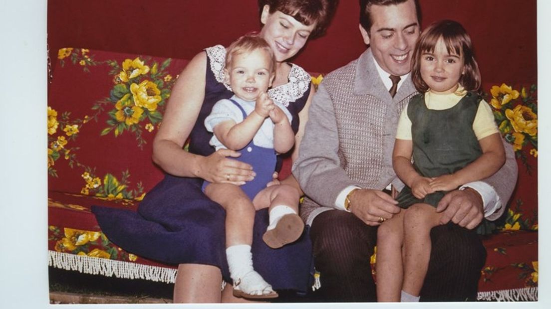 De familie Timmerman in vervlogen tijden, met zoon Gert junior en dochter Sandra
