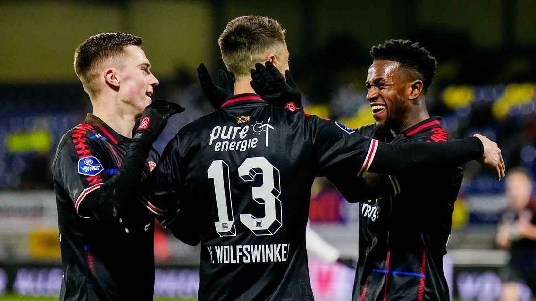 Misidjan is weer fit, maar Van Wolfswinkel lijkt de logische linksbuiten tegen AZ