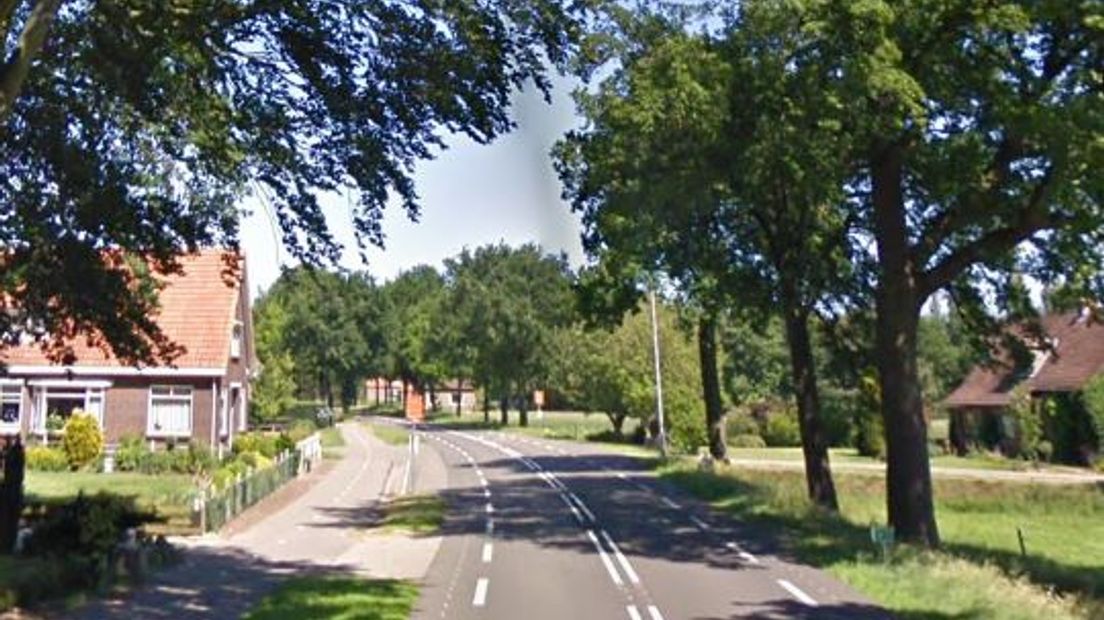 N863 bij Nieuw-Schoonebeek zes weken afgesloten (Rechten: Google streetview)