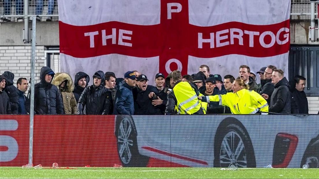 Rellen ontsieren periodetitel FC Twente