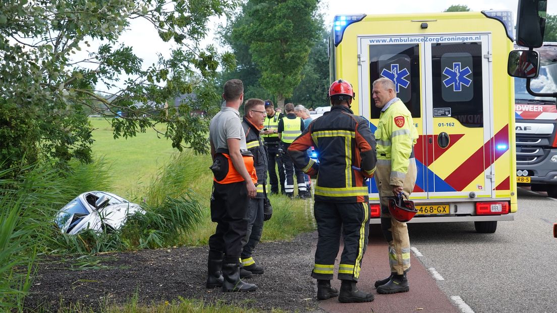Hulpdiensten ter plaatse in Midwolde/Pasop
