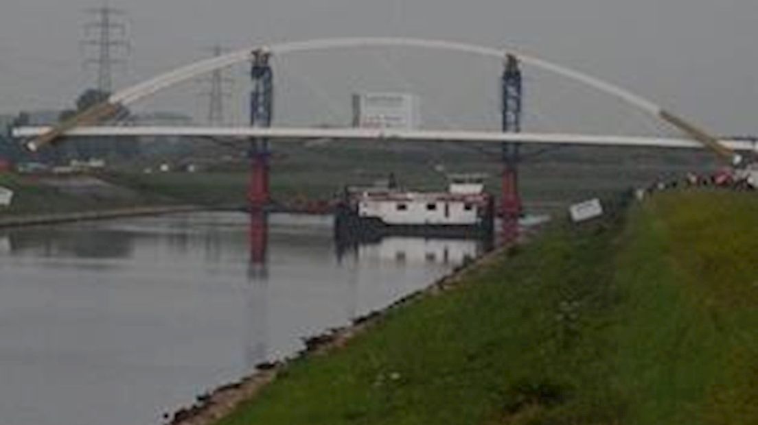 Helft van de bruggen Twentekanaal niet veilig