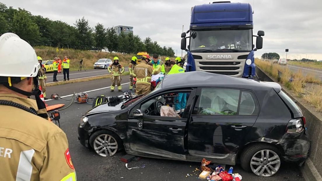 Gezin Gewond Bij Ongeval Op A73: Weg Weer Open Na Onderzoek - 1Limburg