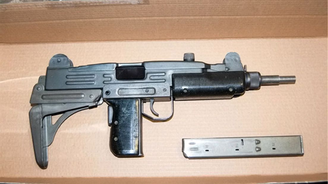 Zo ziet een uzi-pistoolmitrailleur, kortweg uzi, eruit.