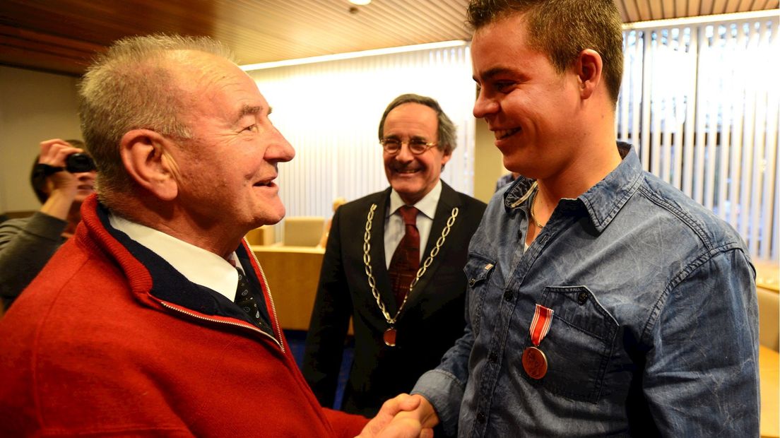 De held en de man die hij redde