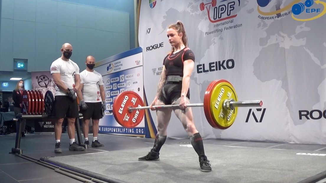Janneke Brauckman pakt zilver op EK powerliften voor junioren