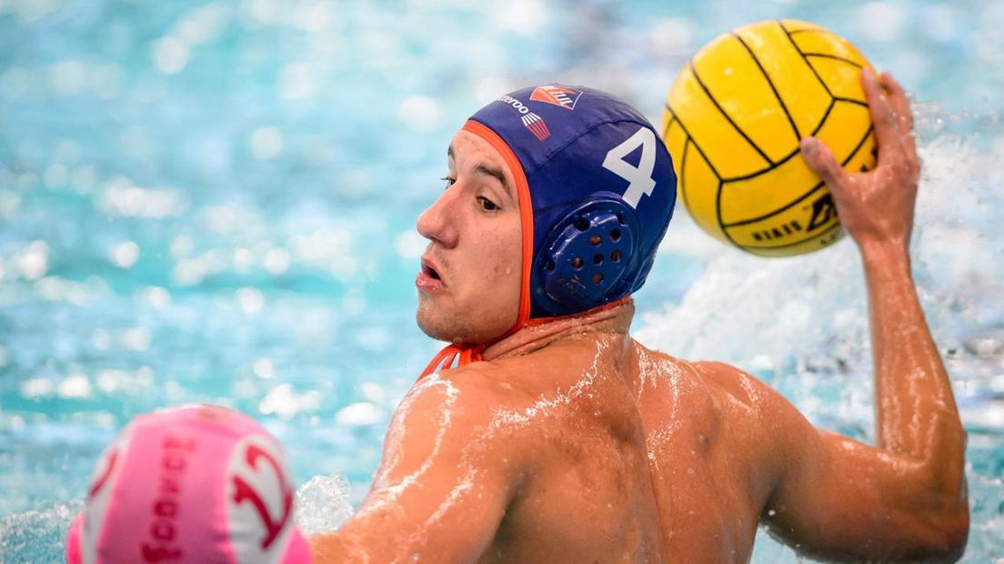 Mark Visser in actie namens ZVL-1886 tegen AZC.