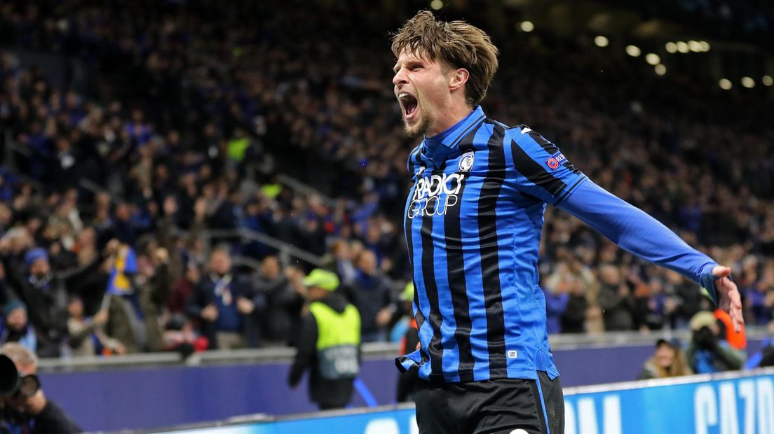 Hans Hateboer juicht na een goal in de Champions League
