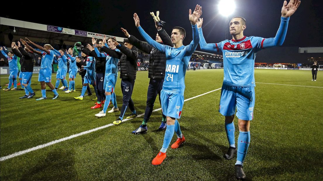 FC Twente viert de negende zege op rij