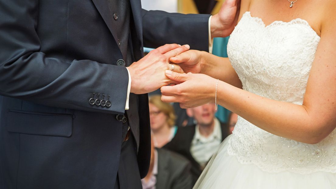 Huwelijk minder populair (Rechten: ANP/Jeroen van der Meyde)
