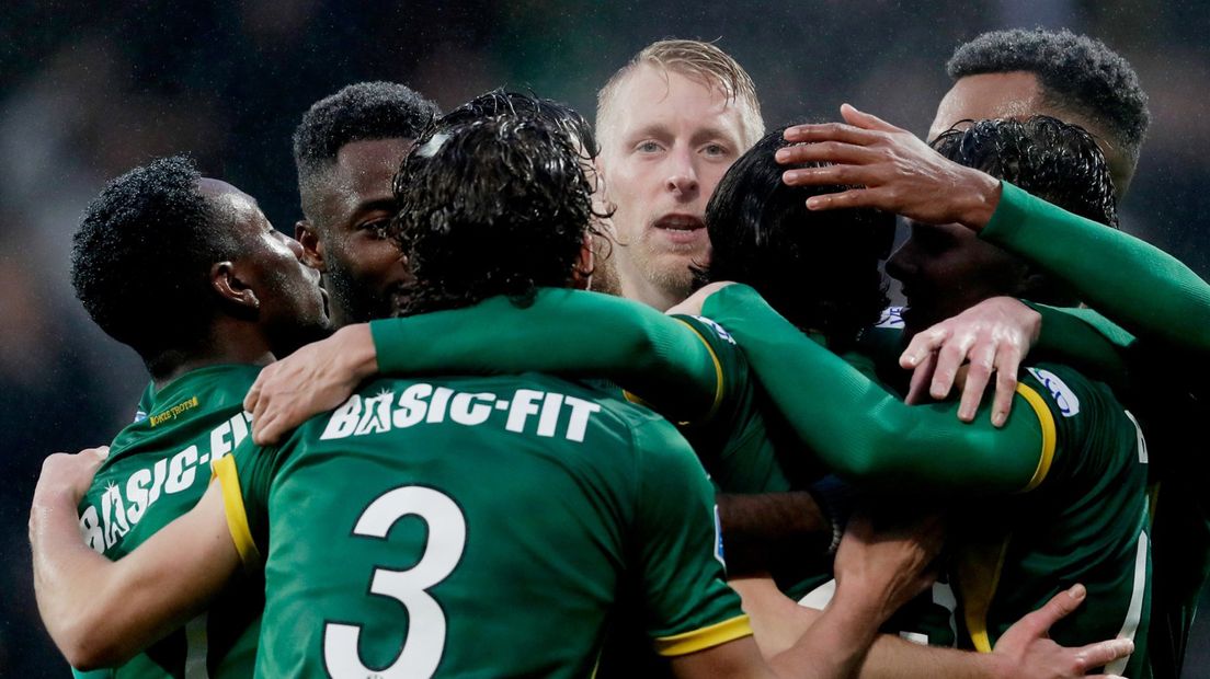 ADO Den Haag viert een treffer
