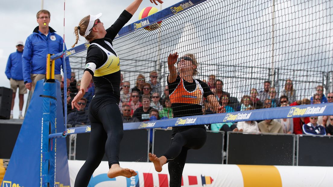 Meppelink (links) plaatste zich voor de eerste ronde