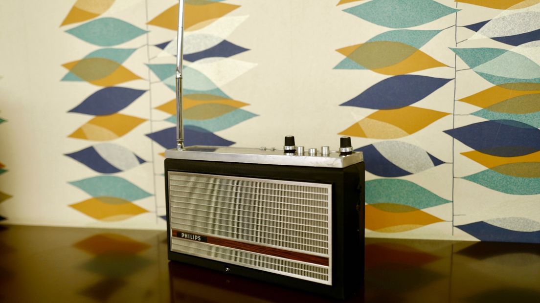 Een ouderwetse radio