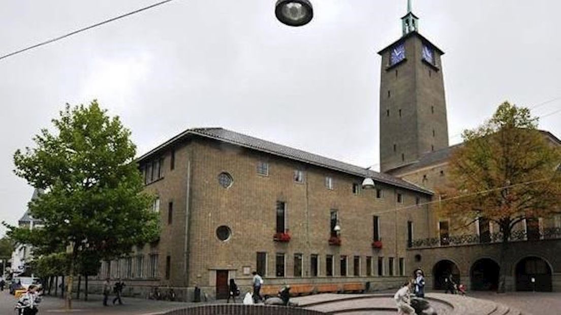Raad: 'Lagelonenlanden naar Twente halen'