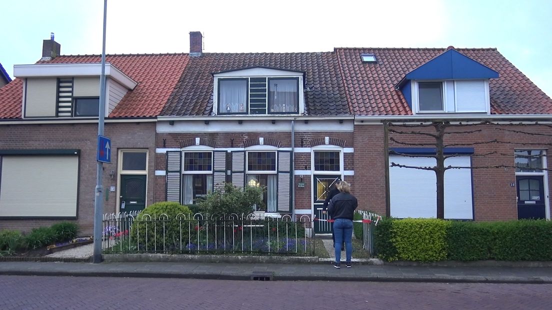 Man vastgebonden en overvallen in Oud-Vossemeer (video)