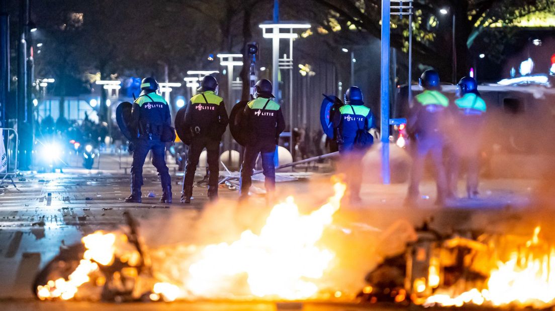 In november liep een coronademonstratie in Rotterdam uit de hand