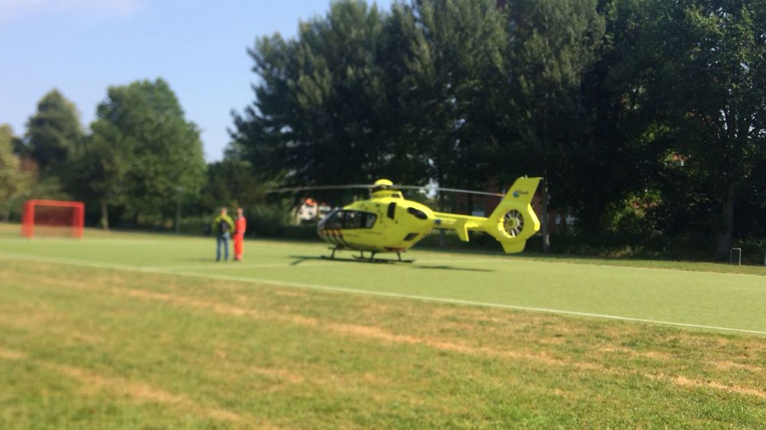 De traumaheli is geland in park Transwijk