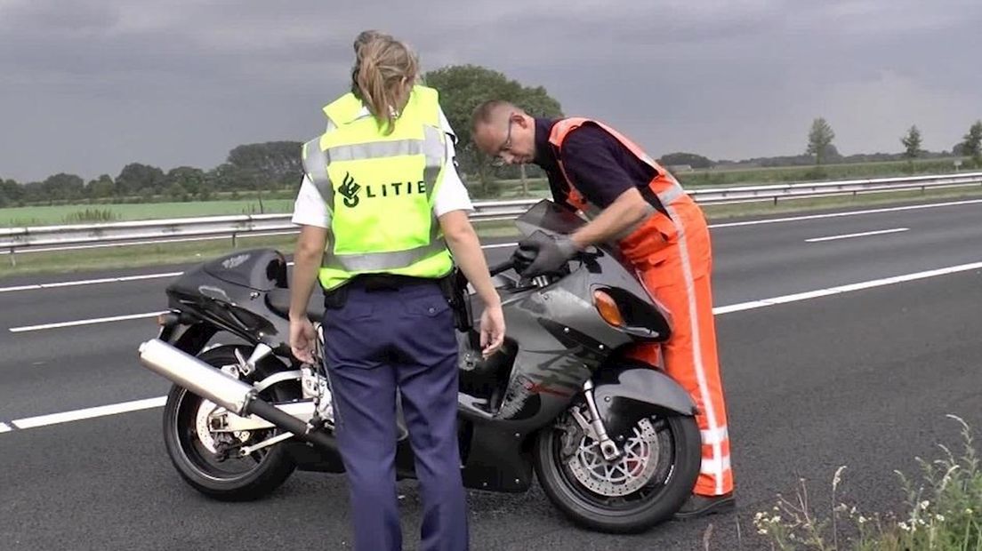 Motorrijder gewond op A28