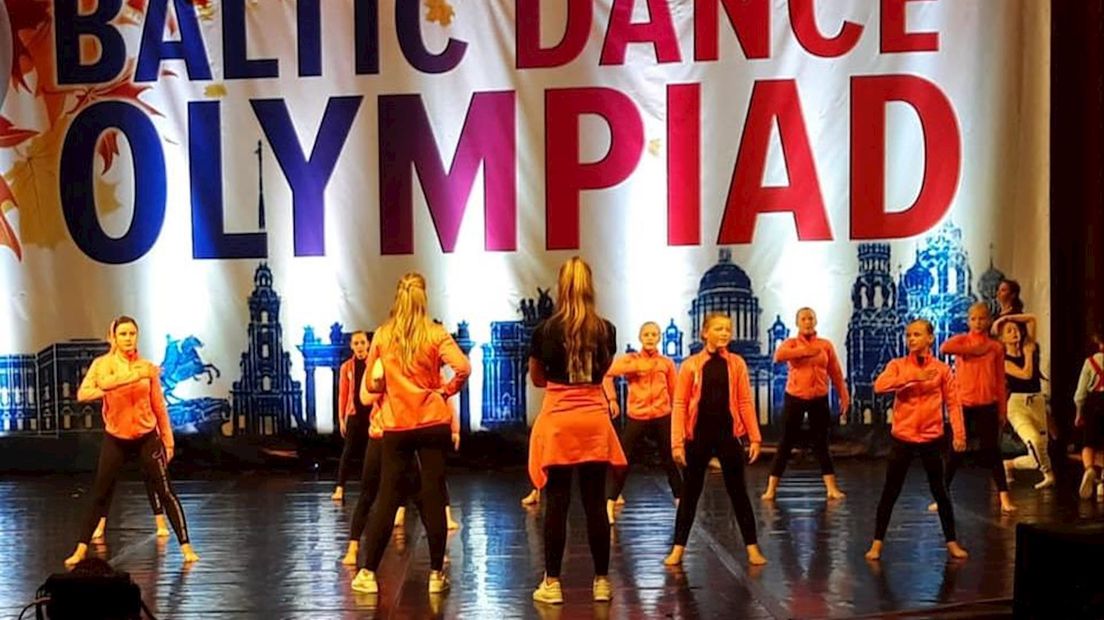 Goud en zilver voor jazzdansers uit Wierden