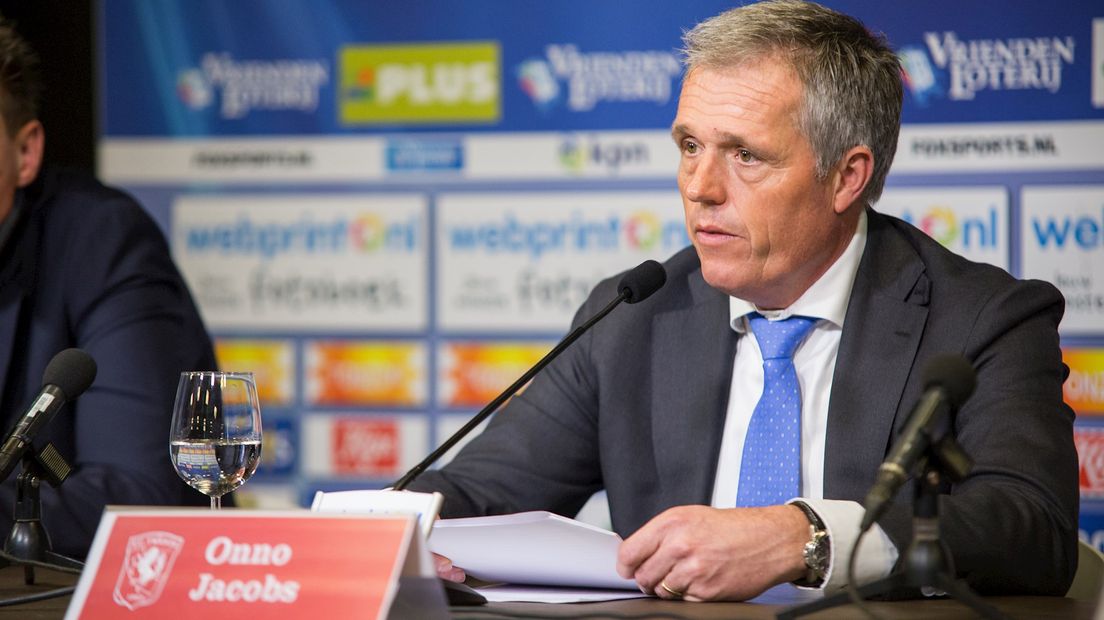 Onno Jacobs (FC Twente) tijdens persconferentie