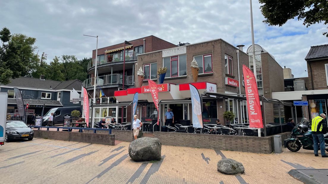 Personeel van snackbar Kwalitaria in Borger stapt op - RTV Drenthe