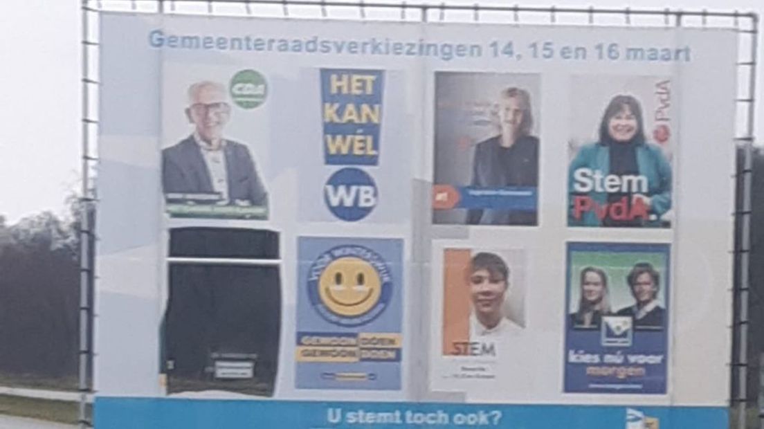De bewuste banner zonder Loes ten Dolle.