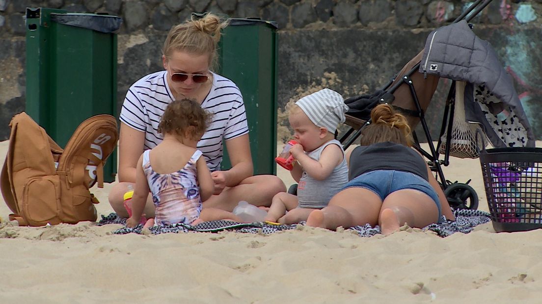Zeeland beleeft eerste zomerse dag van het jaar (video)