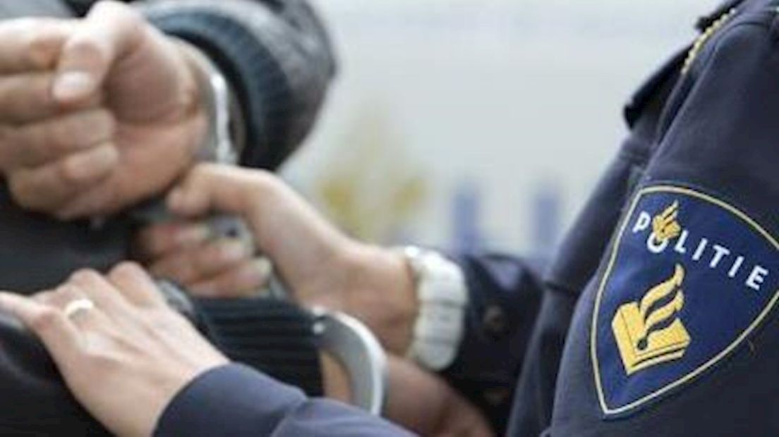 Politie / aanhouding (4:3)