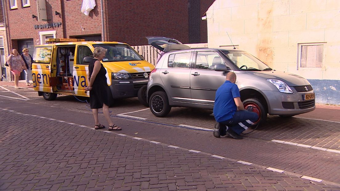 'Hitte doet rare dingen met mensen' (video)