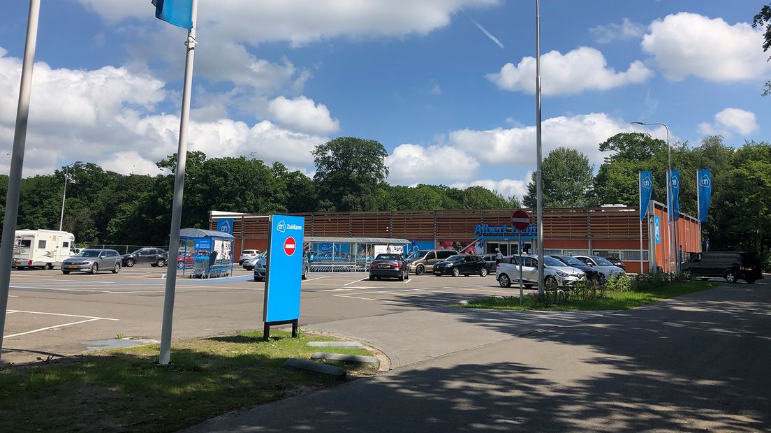 Albert Heijn op de Prins Bernhardhoeve in Zuidlaren