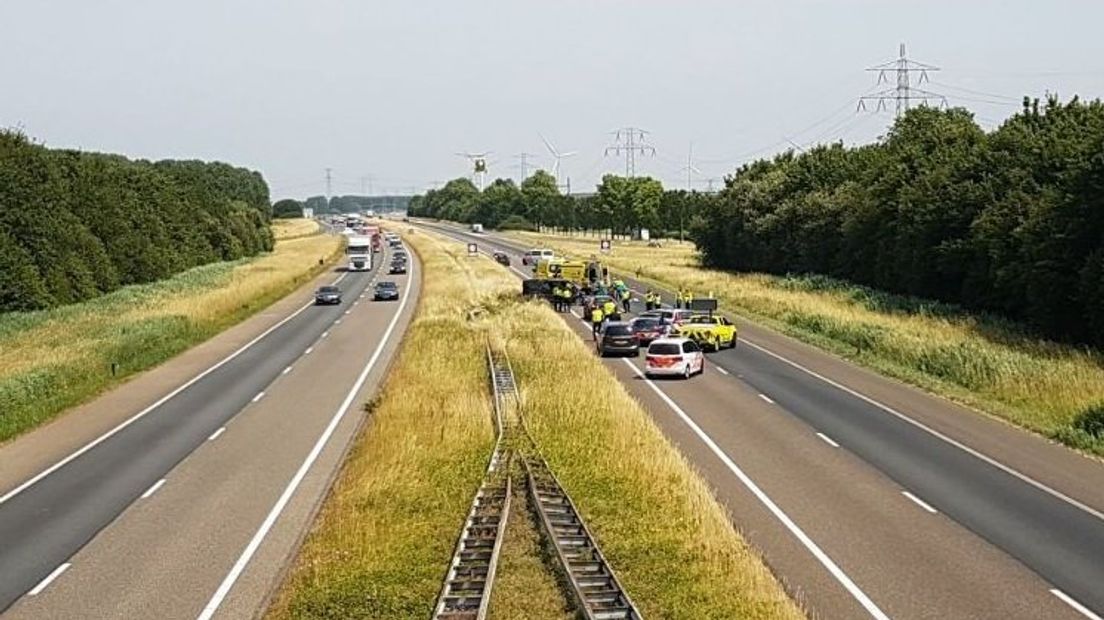 A58 bij Rilland urenlang afgesloten na ongeluk