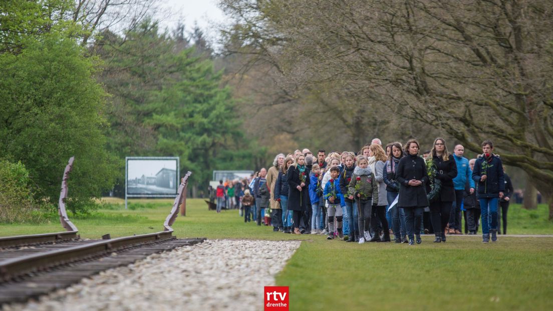 Dodenherdenking in Herinneringscentrum Kamp Westerbork, vorig jaar (Rechten: RTV Drenthe / Kim Stellingwerf)
