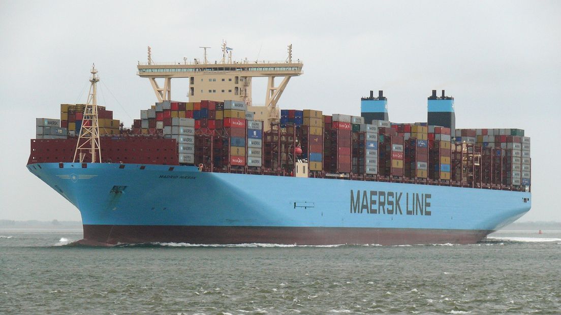 Steeds grotere containerschepen varen over de Westerschelde