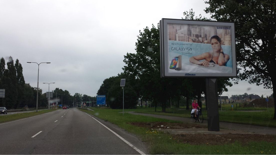 Nieuw reclamebord JC Decaux in Borne