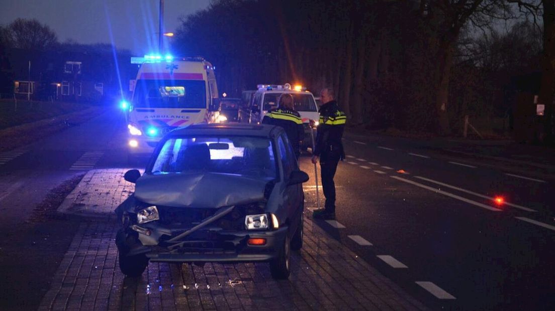 Ongeluk op Vroomshoopseweg in Den Ham veroorzaakt verkeershinder