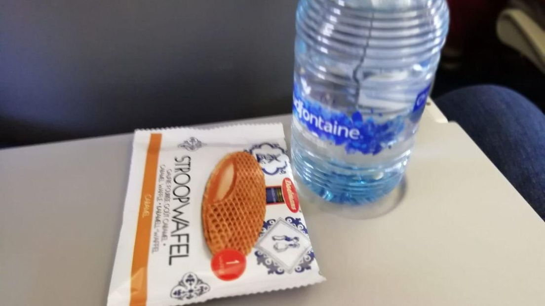 De lunch in het vliegtuig (Rechten: Martin Druppers)