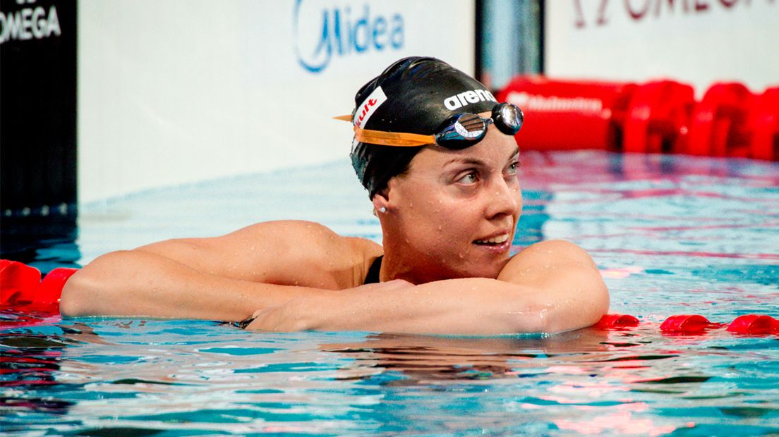 Femke Heemskerk na de 200 meter vrije slag op het WK in Kazan.
