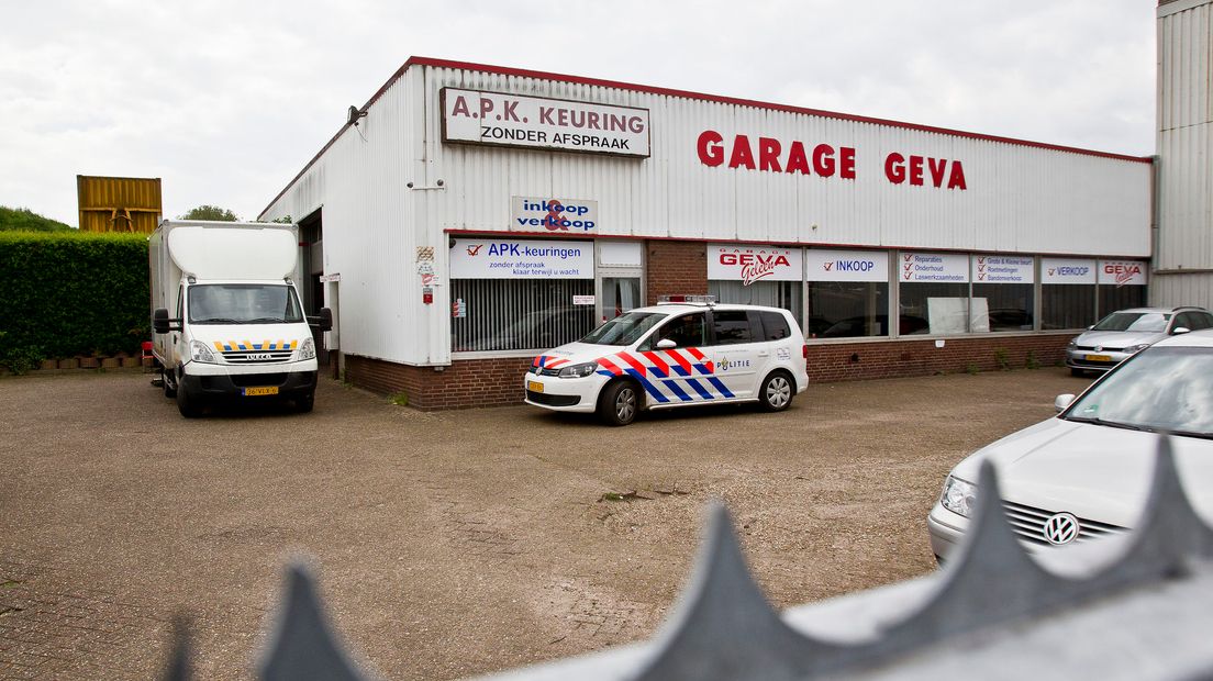 Grondstoffen voor drugs gevonden in Geleense garage 1Limburg