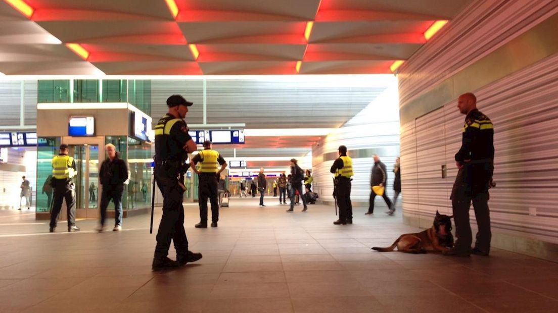 Politie op station Zwolle