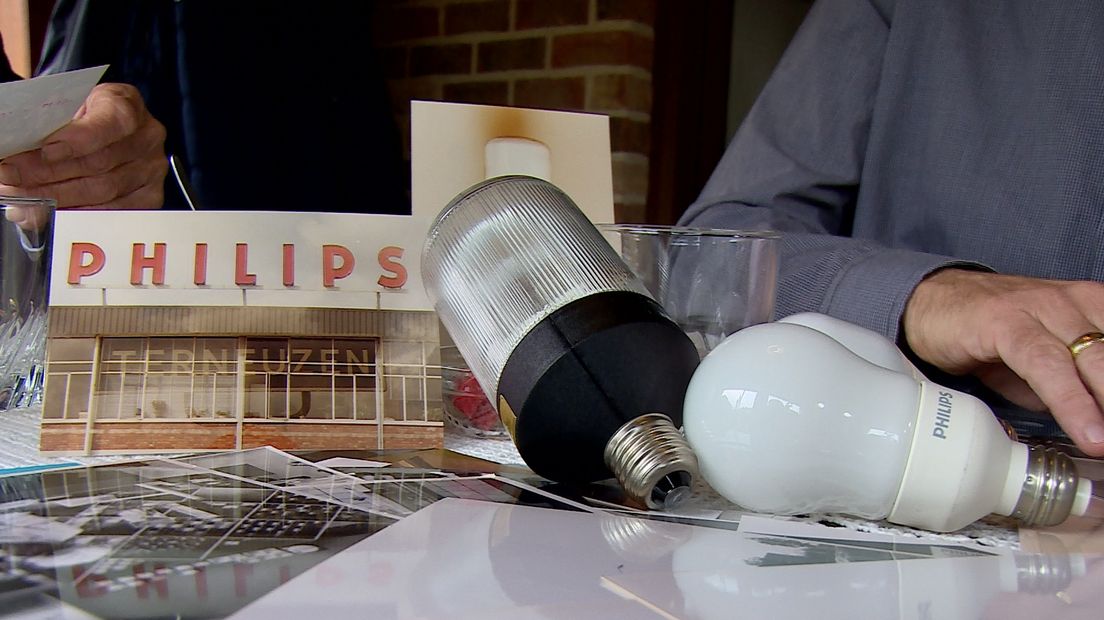 Kraamkamer van de spaarlamp voor altijd dicht (video)