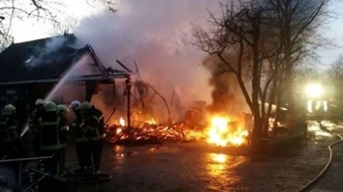 Brand op vakantiepark de Pluimpot (video)