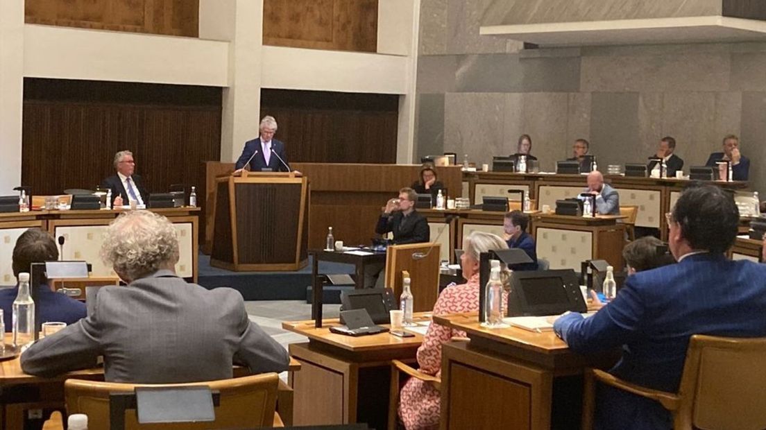 Berends (commissaris) in debat met de Staten