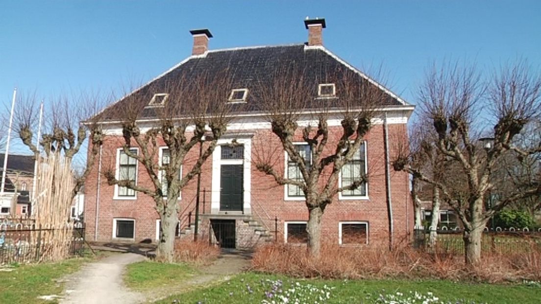 Het gemeentehuis van Ten Boer