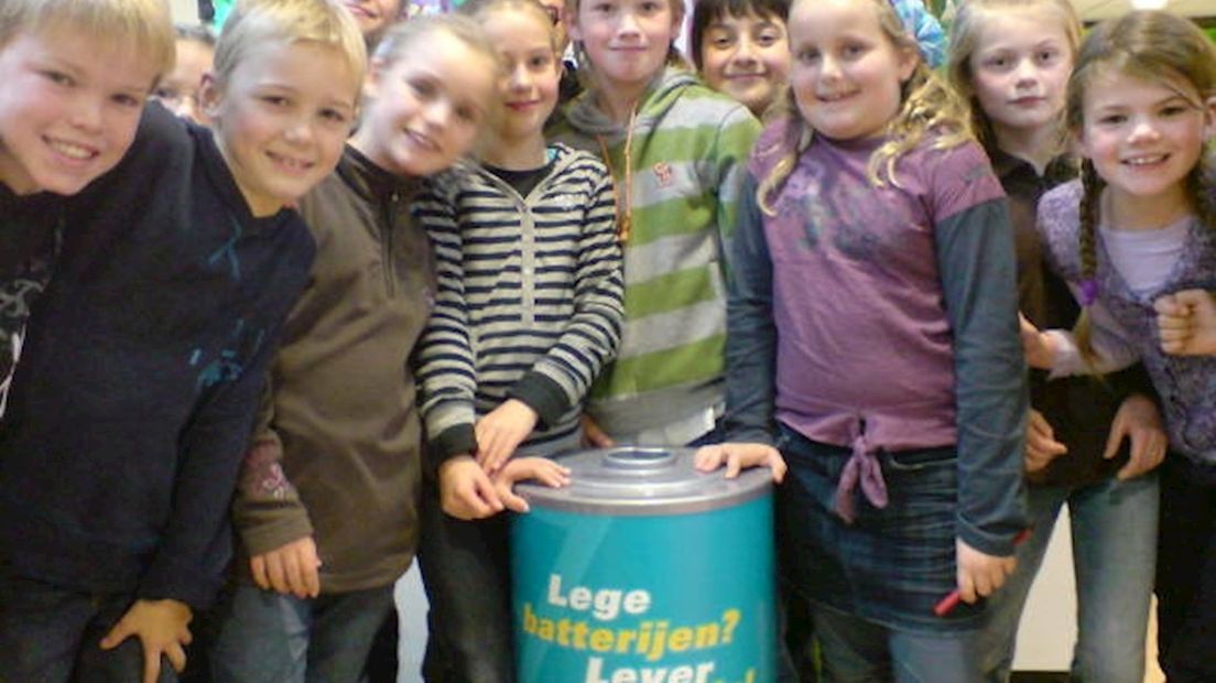 Grote inzameling batterijen in Wijhe
