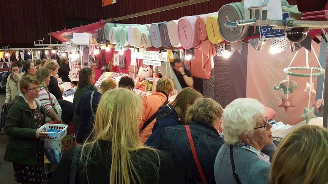 Veel belangstelling voor het Stoffenspektakel